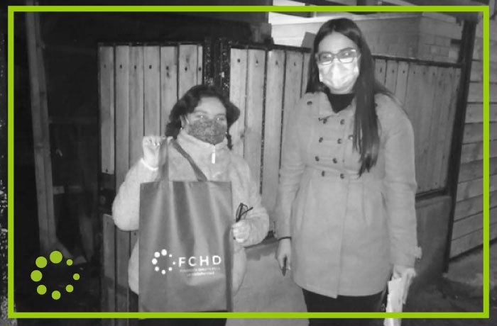 Equipo FCHD de las regiones de Atacama y Coquimbo  entregan de Tablet a participantes de cursos On Line de Inclusión Laboral